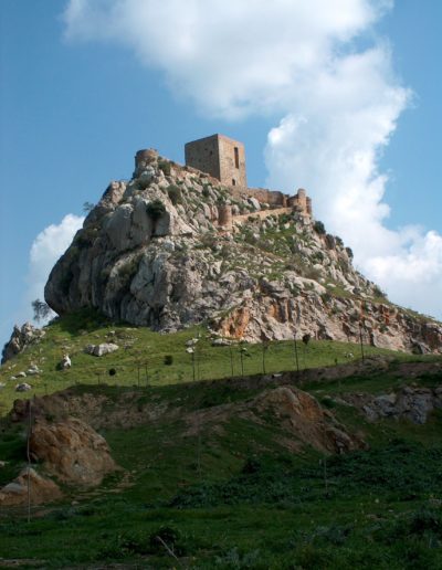 Castillo (Siglo XIII), de origen posiblemente musulmán